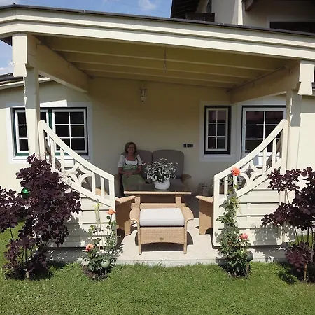 Haus Birnbacher Bed & Breakfast